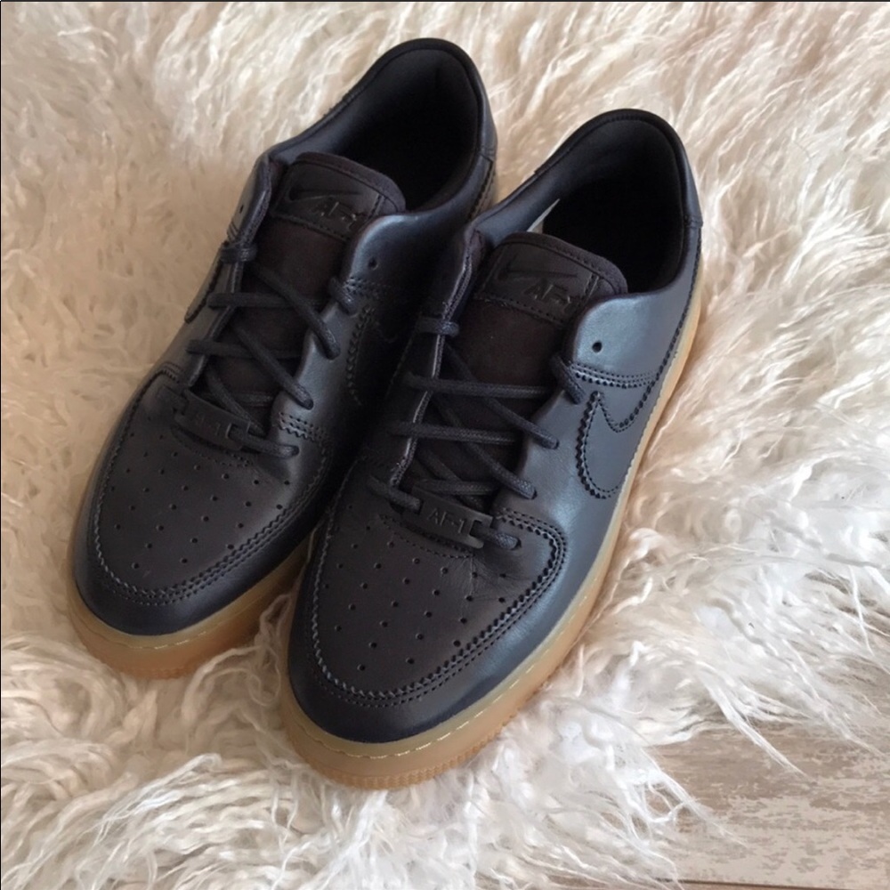 NWT Nike Air Force 1 Sage - Picture 5 of 8